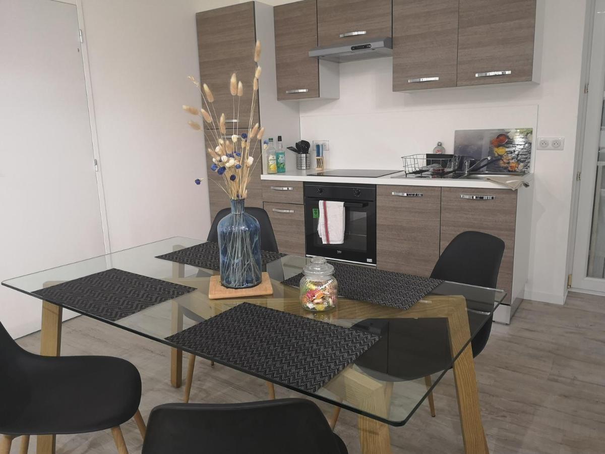 T3 Avec Salle De Bain Privative Par Chambre Αζάν Εξωτερικό φωτογραφία